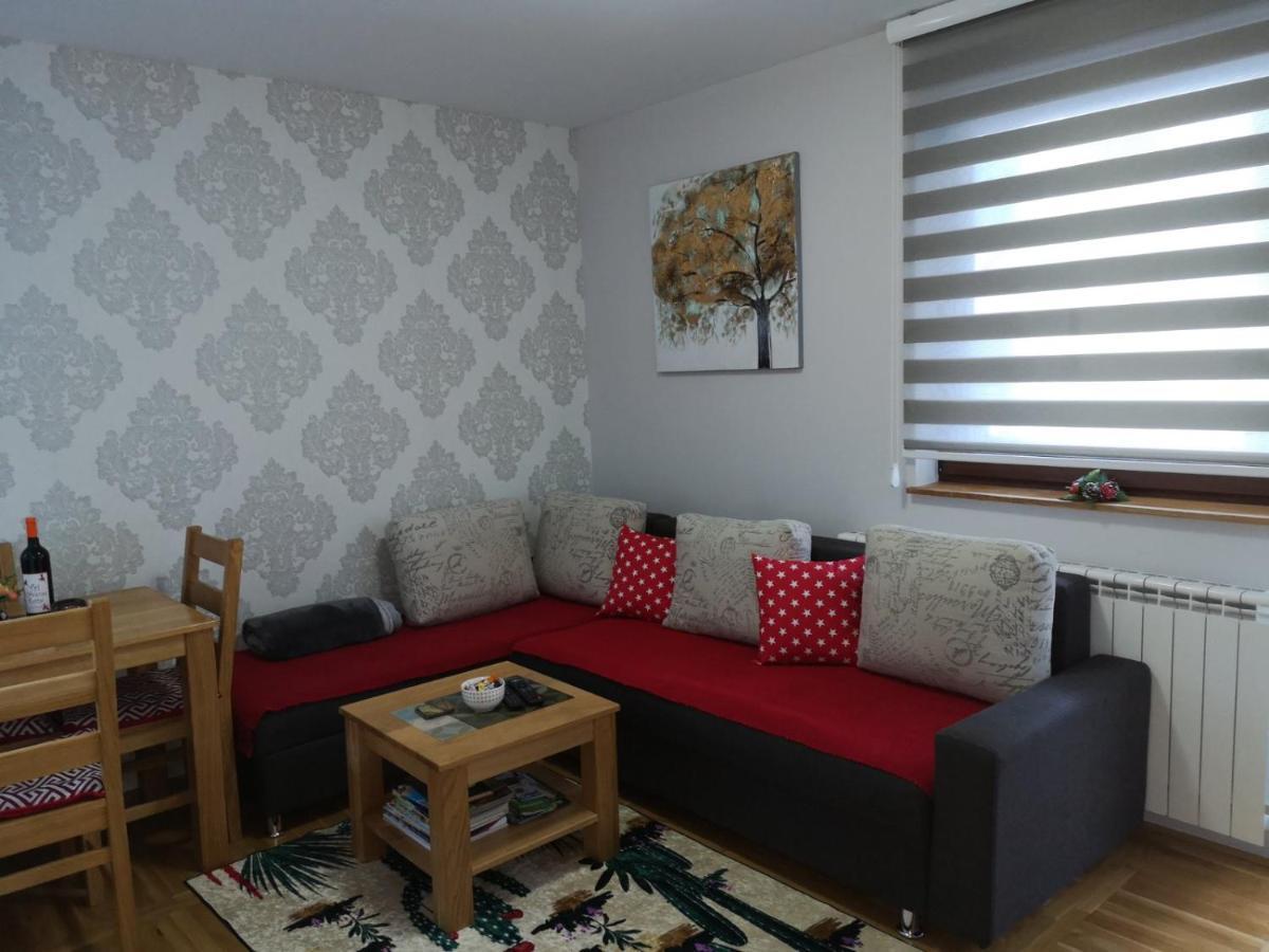 יהורינה Apartment Gorski Javor מראה חיצוני תמונה