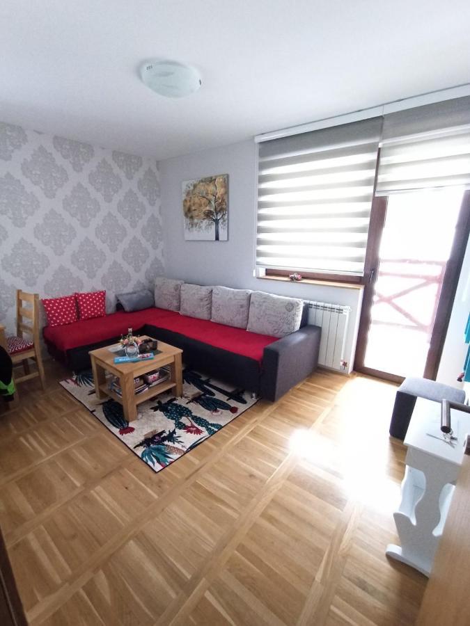 יהורינה Apartment Gorski Javor מראה חיצוני תמונה