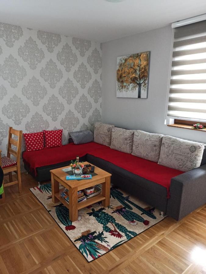 יהורינה Apartment Gorski Javor מראה חיצוני תמונה