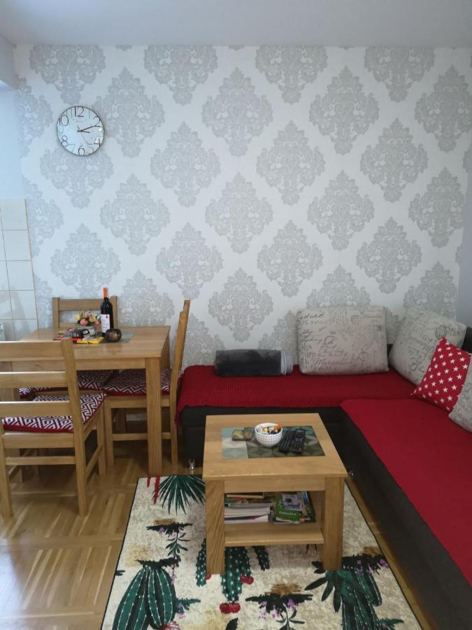 יהורינה Apartment Gorski Javor מראה חיצוני תמונה