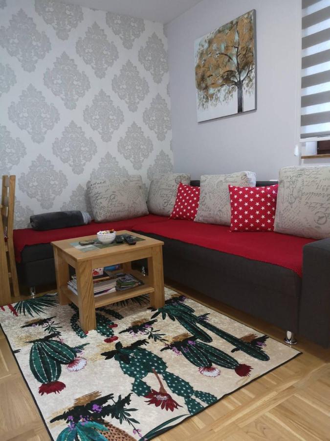 יהורינה Apartment Gorski Javor מראה חיצוני תמונה